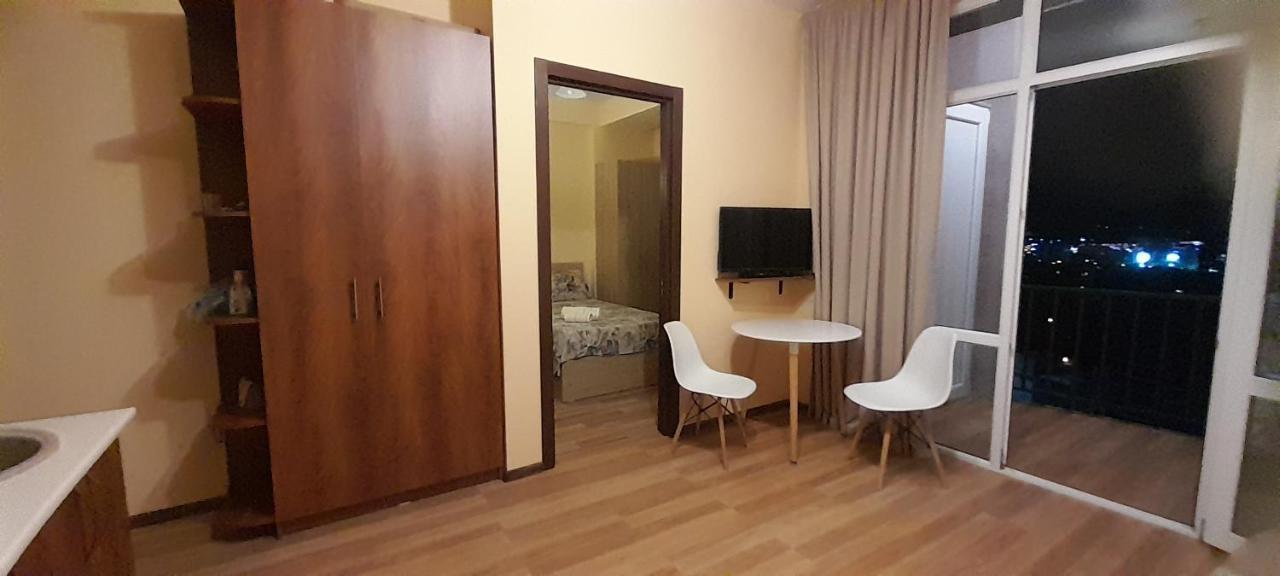Apartament Flat Tbilisi Zewnętrze zdjęcie